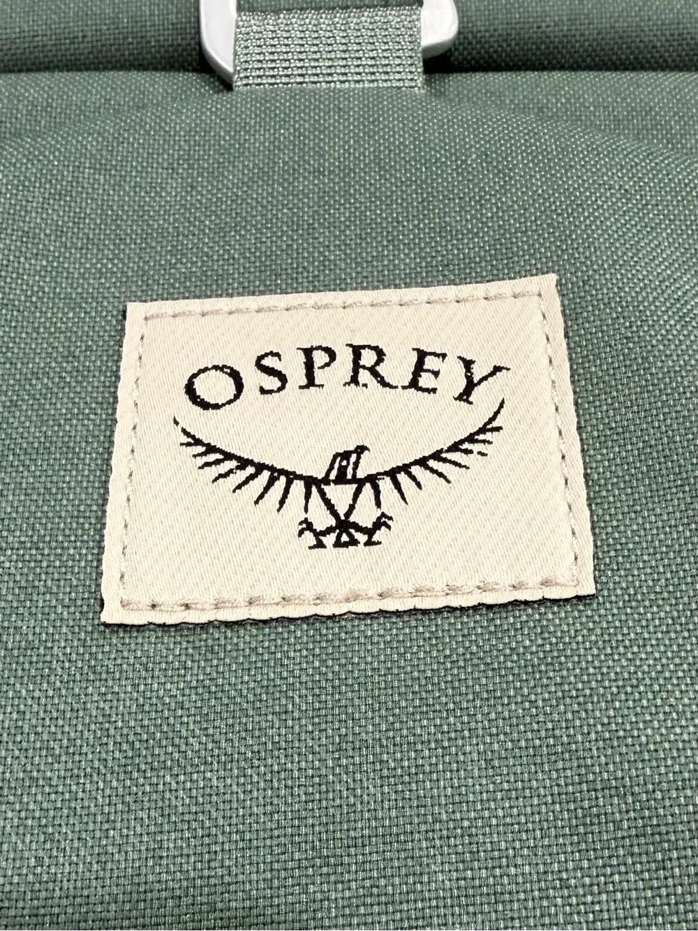 Osprey Women's Men's Arcane Roll-Top 22 L Backpack Green NWT Pack Bag